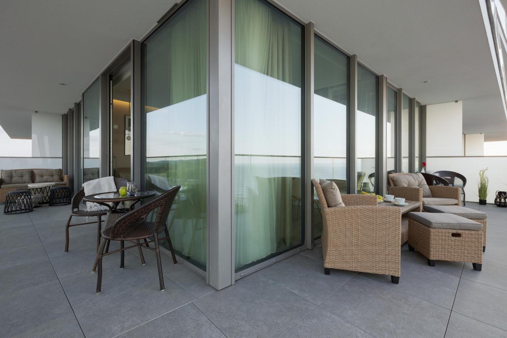 Royallux Apartment Waves Resort & Spa - Sea View From Balcony By Renters Prestige Misdroy Exterior foto